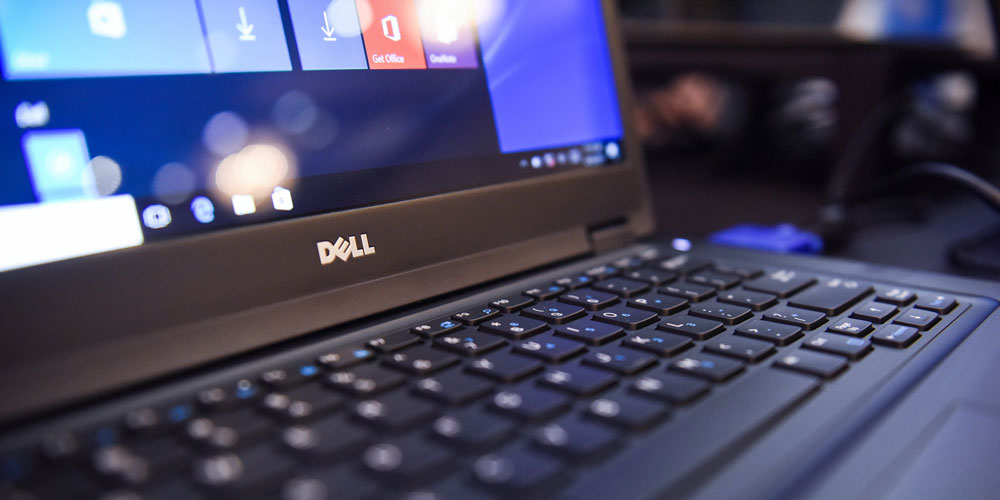 Dell laptop keyboard screen